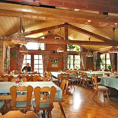 Ferienhaeuser Lauterdoerfle, Hayingen